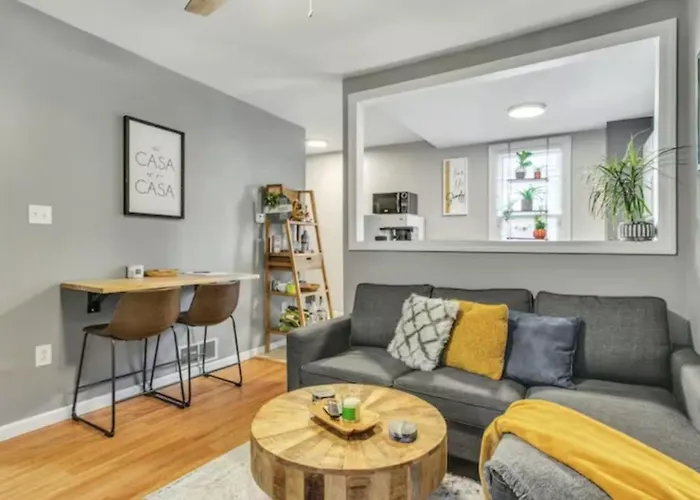 Apartment Near Arsenal Park L Street Parking